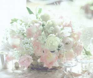 �t�����[�E�u���C�_���u�[�P�E�A�����W�����g���b�X���E�E�F�f�B���O�E��ꑕ�� �E�~���t���[���E�t�����[�f�U�C��